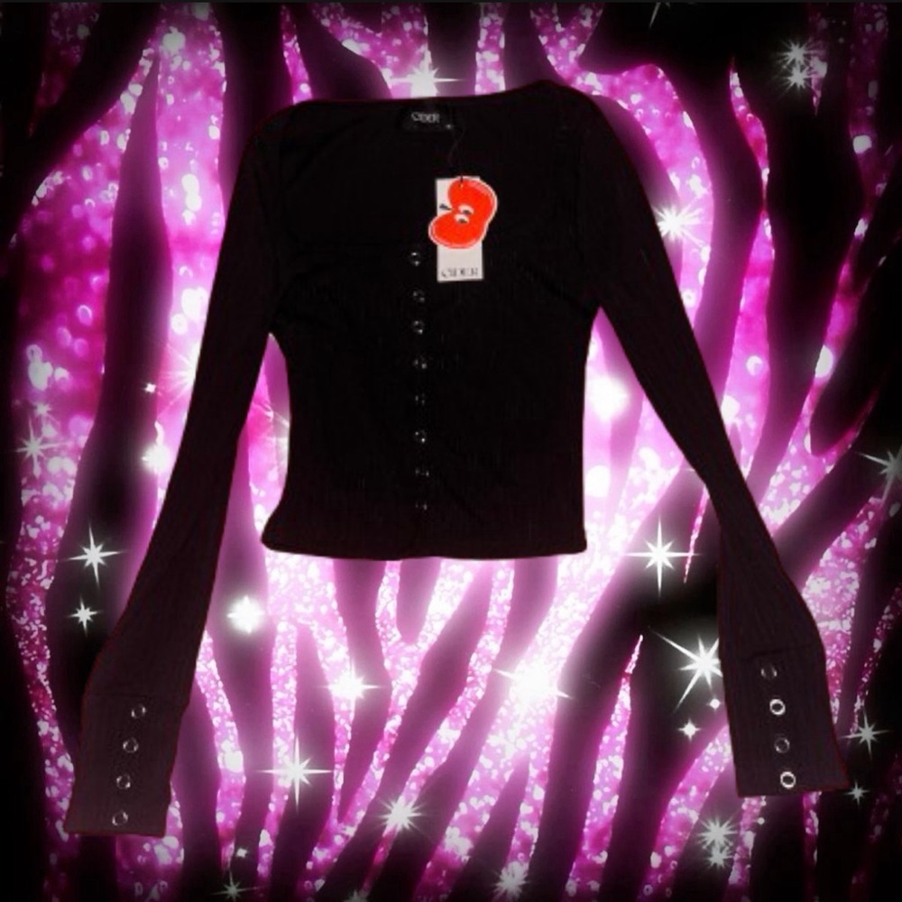 cider black metal button long sleeve top